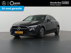 Mercedes-Benz A-klasse - 180 Business Line | Stoelverwarming | Sfeerverlichting | Getint glas |
