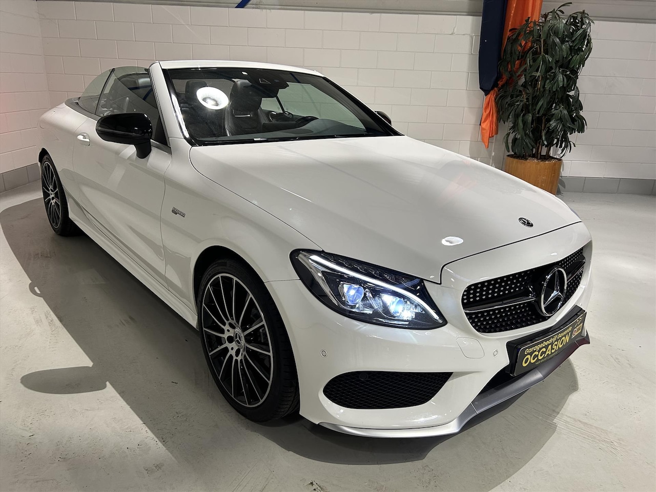 Mercedes-Benz C-klasse Cabrio - C43 AMG V6T Sportuitlaat, Burmester, Memory - AutoWereld.nl