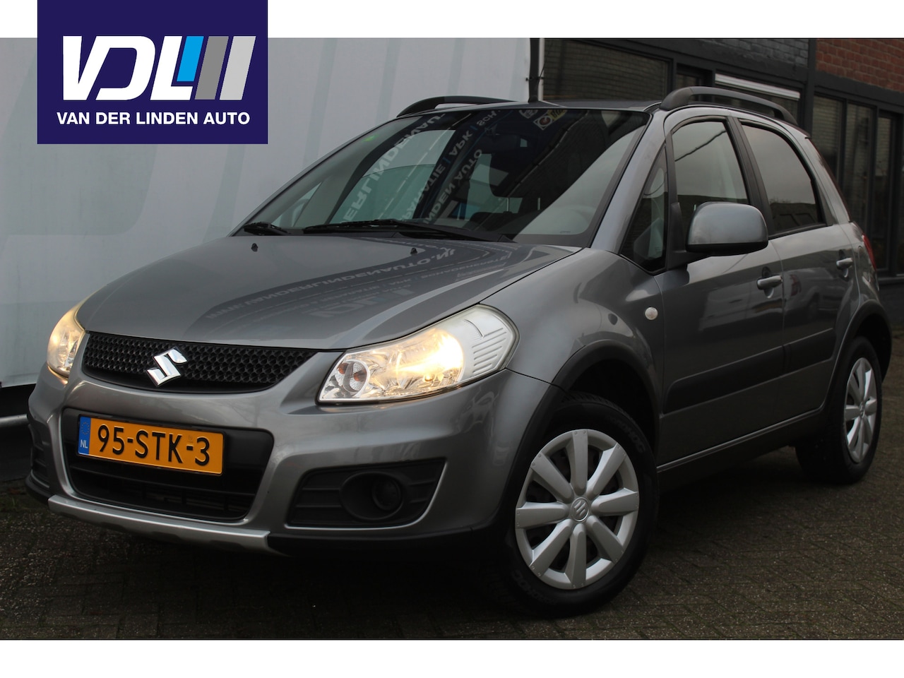 Suzuki SX4 - 1.6 AWD Comfort Airco I Stoelverwarming I Cruise control I Trekhaak I Elek ramen I - AutoWereld.nl