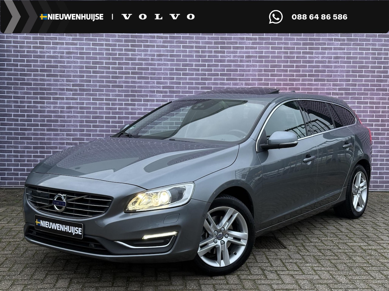 Volvo V60 - 1.5 T3 Summum | Trekhaak | Adaptief | BLIS | Standkachel | Camera | Leder | Volvo on Call - AutoWereld.nl