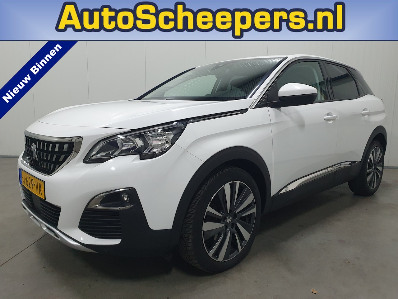 Peugeot 3008 - 1.2 PureTech Blue Lease Premium Avantage NAVI/CRUISE/AIRCO/LMV - AutoWereld.nl