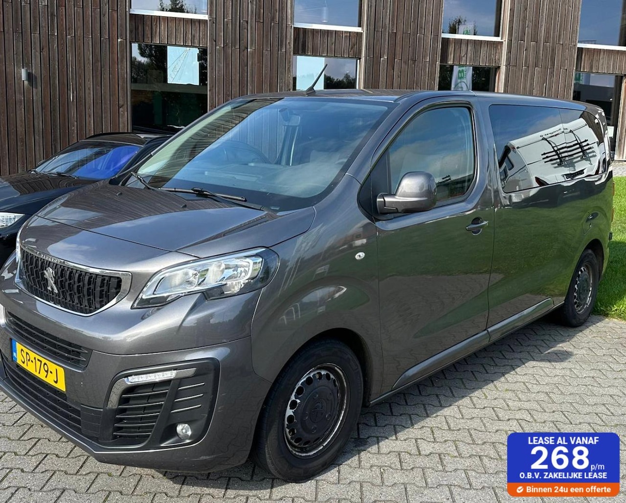 Peugeot Traveller - 1.6 HDI Long 9 persoons - AutoWereld.nl