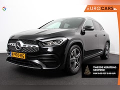 Mercedes-Benz GLA-Klasse - 200 AMG Line Automaat Nieuw model | Navigatie | Climate Control | Camera | Electrisch bedi