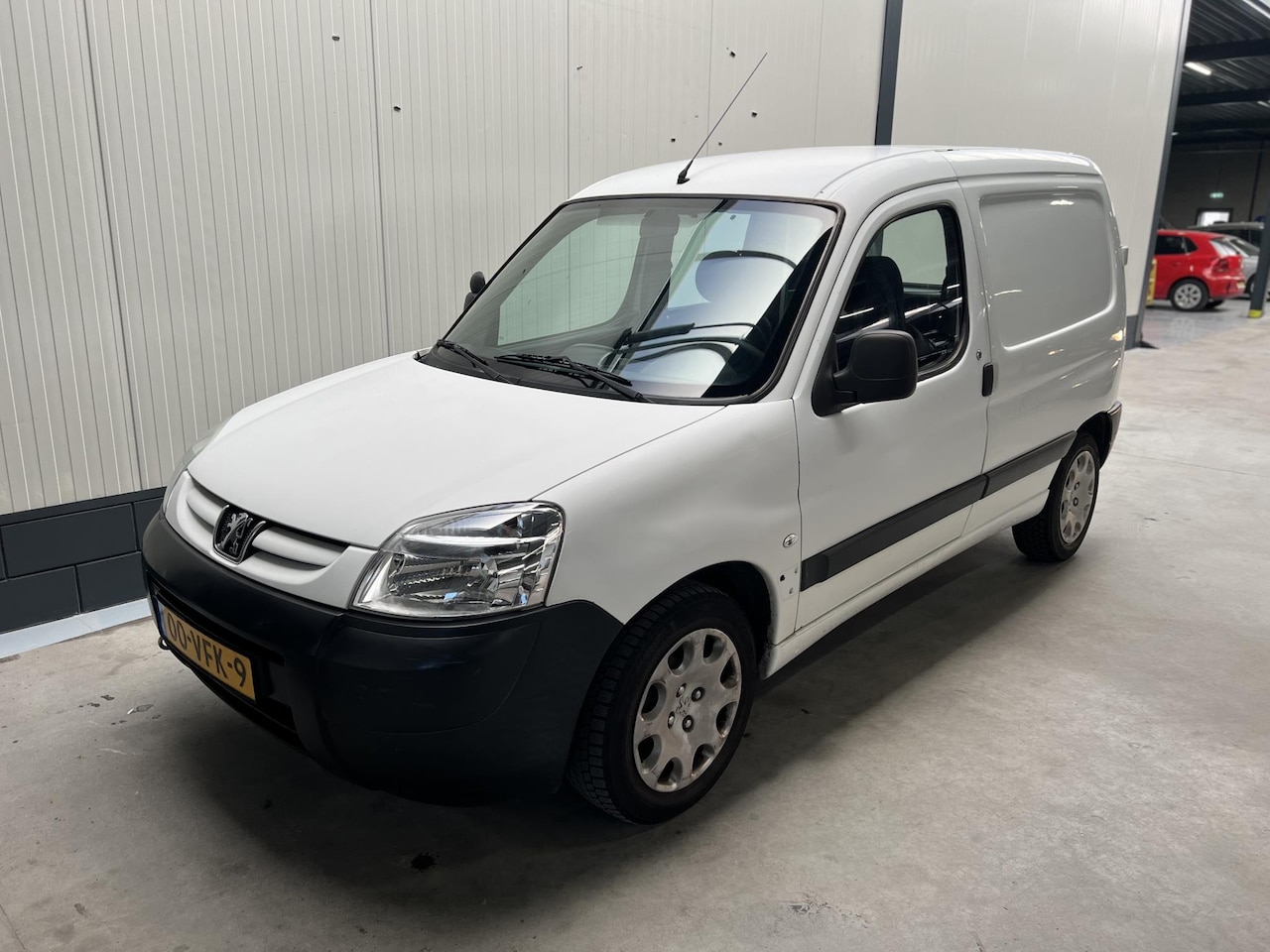 Peugeot Partner - 170C 1.9 D Avantage 170C 1.9 D Avantage - AutoWereld.nl