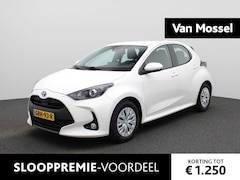 Toyota Yaris - 1.5 Hybrid Active | Navigatie | Bluetooth | Camera | Radio |