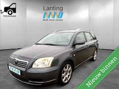 Toyota Avensis Wagon - 2.0 D-4D Linea Terra cruise airco