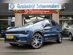 Lynk & Co 01 - 1.5 261PK 6.6 Kwh LADEN MY23 ZWARTE-HEMEL 360-CAMERA PANO/SCHUIF INFINITY ZWARTE-HEMEL DAB