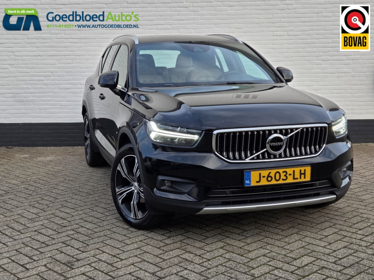 Volvo XC40 - 1.5 T2 Inscription | Parkeer Pakket | Lederen bekleding | Elektr - AutoWereld.nl