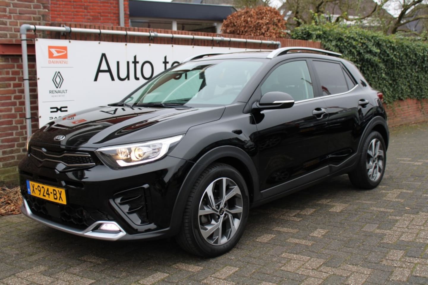 Kia Stonic - 1.0 12V Mild Hybrid GT Plus Line Automaat - AutoWereld.nl