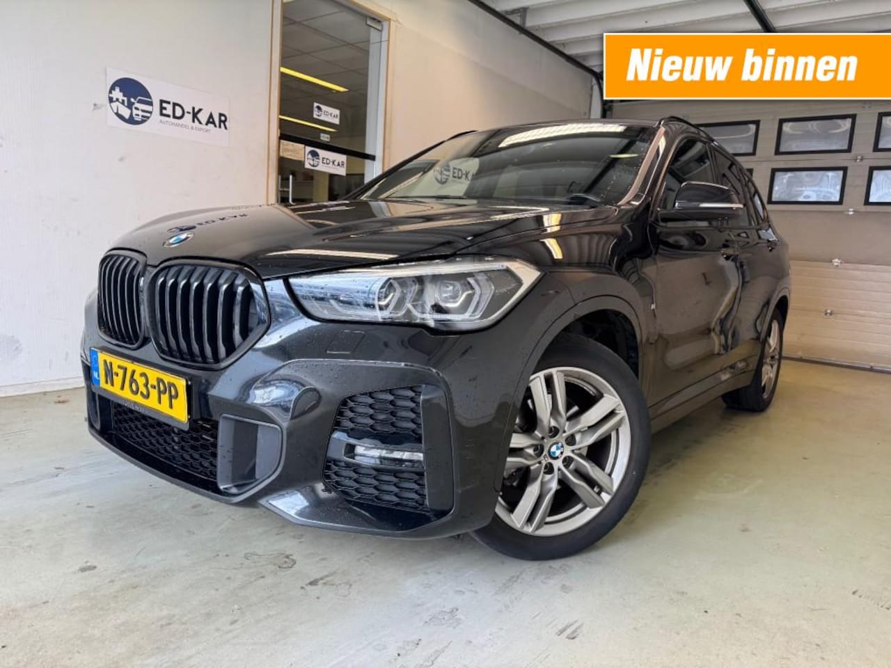 BMW X1 - sDrive18i High Executive M-PAKKET LEER ACC LANEASSIST TOP STAAT - AutoWereld.nl