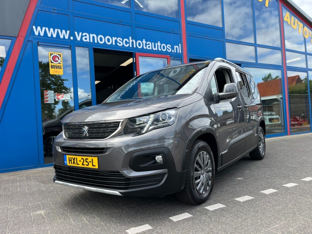 Peugeot Rifter - 1.2 110pk Navi Carplay Camera Led Airco - AutoWereld.nl