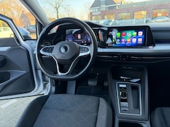 Volkswagen Golf - 1.0 eTSi Navi Carplay Virtueel Cockpit Led Airco(ECC)