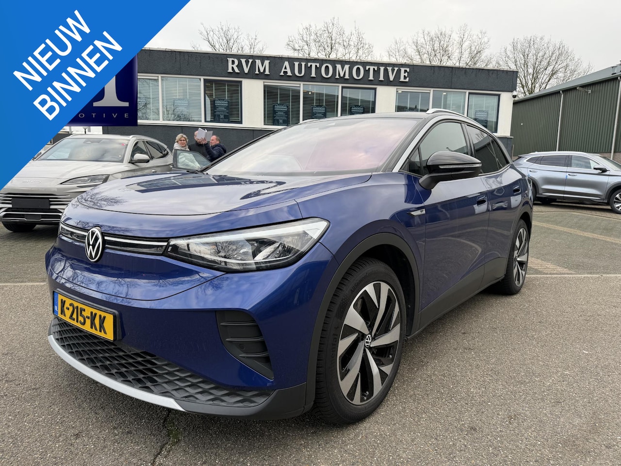 Volkswagen ID.4 - First 77 kWh | VAN: 27.900,- VOOR: 24.877,- UW EINDEJAARSVOORDEEL: 3.023,- | CAMERA | 3 FA - AutoWereld.nl