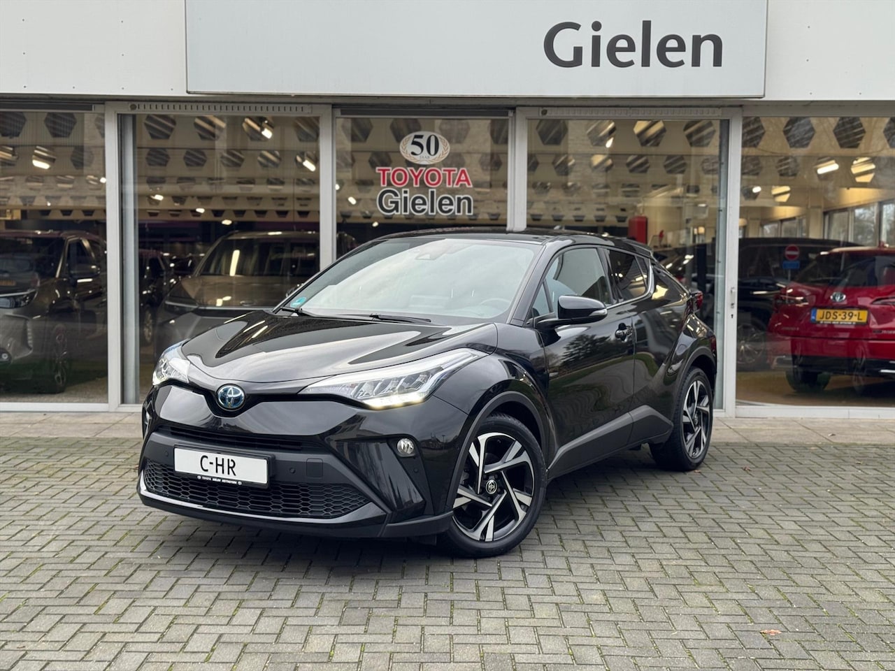 Toyota C-HR - 1.8 Hybrid Style | Nieuwe multimedia, Dodehoekherkenning, Stoel + Stuurverwarming, Keyless - AutoWereld.nl