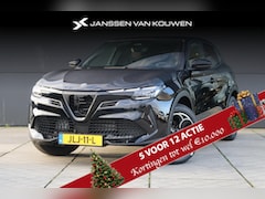 Alfa Romeo Junior - 1.2 Turbo Hybrid Ibrida Speciale / Direct leverbaar / Sportpack / Panoramadak