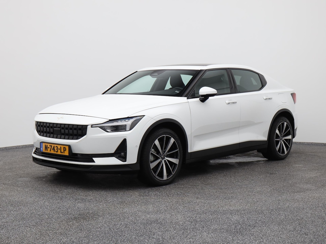 Polestar 2 - Standard Range Single Motor 63kWh | PANO | 360° | ADAPTIVE | H&K | STOEL- EN STUURVERW. - AutoWereld.nl