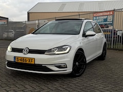 Volkswagen Golf - 1.5 TSI R-LINE/Aut/Pano#150Pk/Bomvol