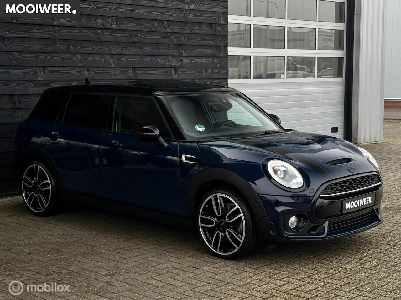 MINI Clubman - 2.0 Cooper S | JCW Pakket | Pano | HUD | DAB - AutoWereld.nl