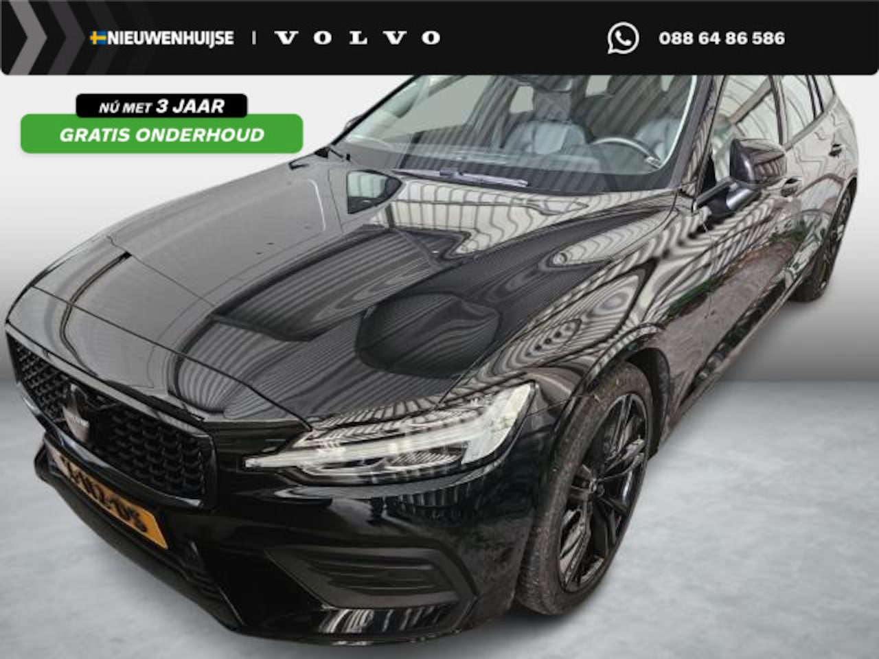 Volvo V60 - 2.0 B3 Essential Edition | 19" Black Edition Velgen | Sport Pack | Leder | Adaptieve Cruis - AutoWereld.nl