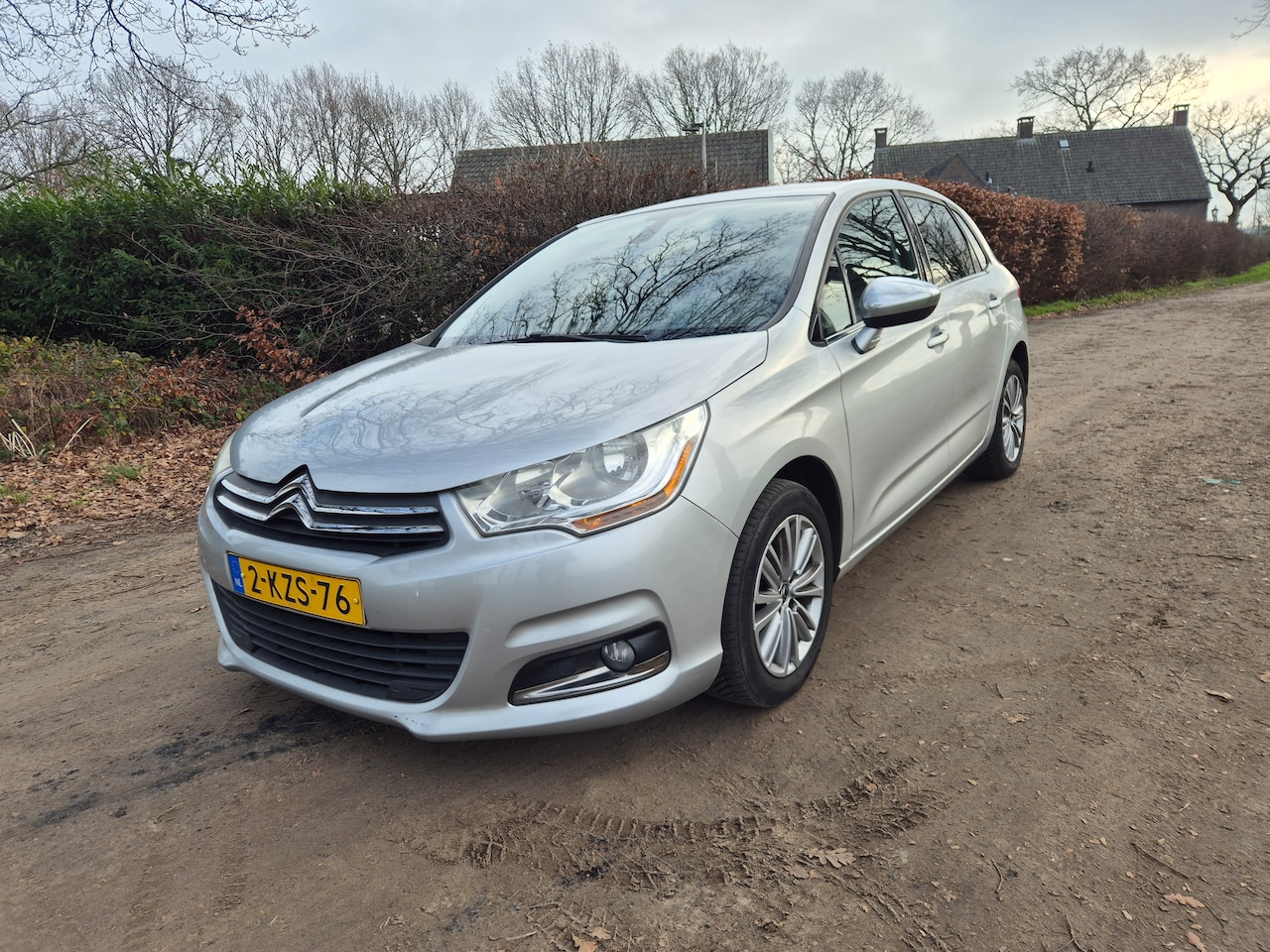 Citroën C4 - 1.6 VTi Collection - AutoWereld.nl