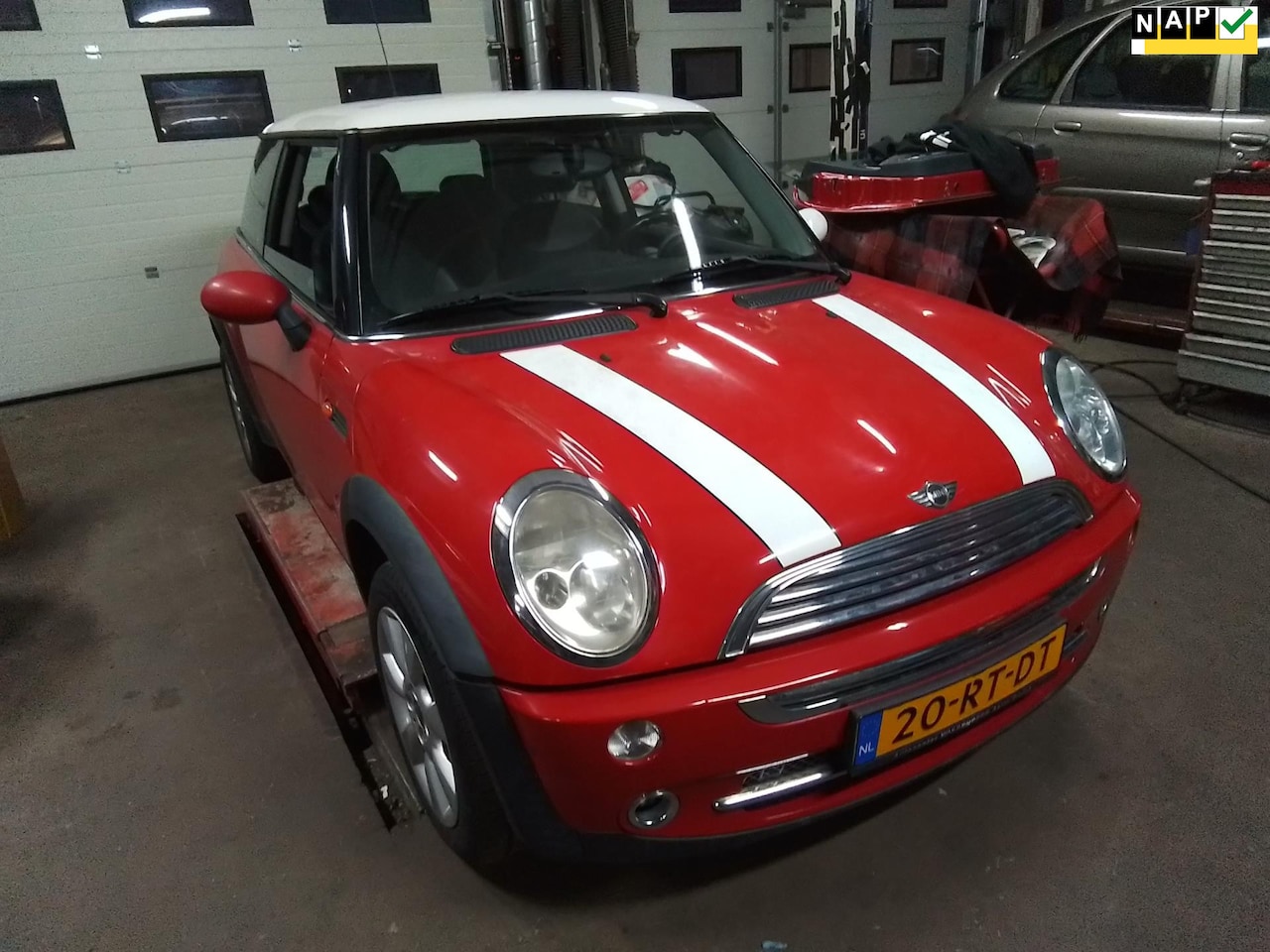 MINI Cooper - Mini 1.6 Chili Zeer lux,s AIRCO LMV 106 000 km org NAP KM NL AUTO - AutoWereld.nl