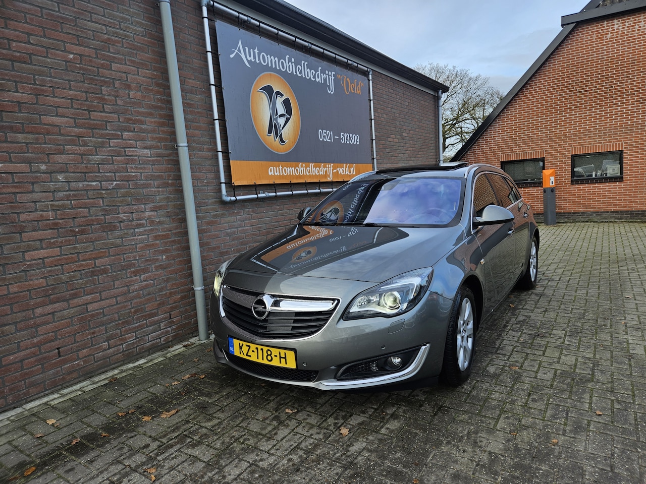 Opel Insignia Sports Tourer - 1.6 CDTI EcoFLEX Business Executive 1.6 CDTI EcoFLEX Business Executive - AutoWereld.nl