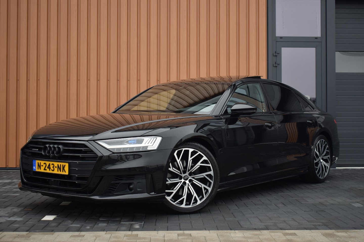 Audi A8 - Lang 50 TDI 286pk Quattro | Luchtvering | 4-wielbesturing - AutoWereld.nl
