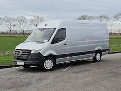 Mercedes-Benz Sprinter - 317 1.9 CDI L3H2 LAADKLEP, automaat, airco, navi, mbux, LED, camera