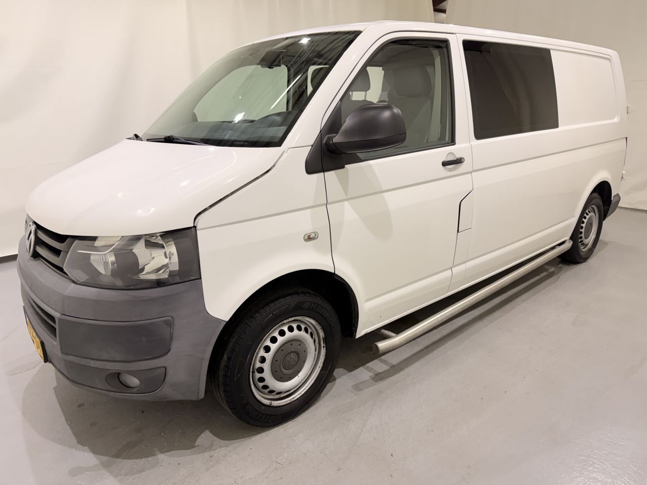 Volkswagen Transporter - 2.0 TDI DC 6p L2 Airco - AutoWereld.nl