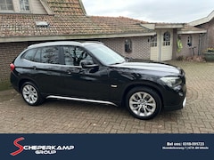 BMW X1 - 2.8i xDrive Executive 6-Cilinder Full options!