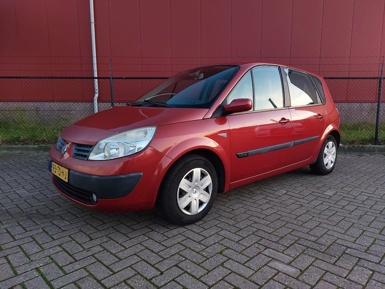 Renault Scénic - 1.6-16V Business Line 1.6-16V Business Line - AutoWereld.nl