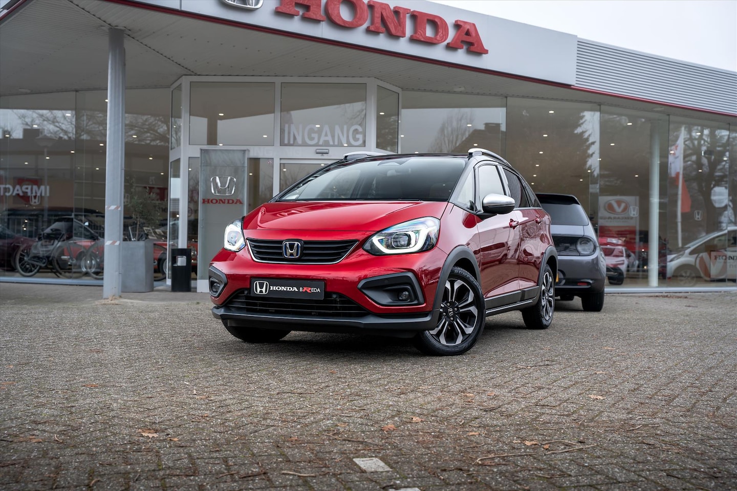 Honda Jazz - 1.5 Full Hybrid Crosstar Automaat Bi Tone | Inclusief winterbanden op velg | Navigatie | D - AutoWereld.nl