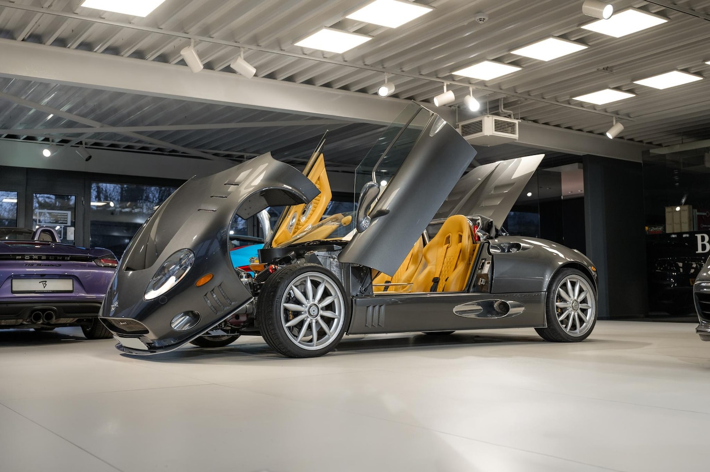 Spyker C8 - Spyder 4.2 Widebody 405pk - AutoWereld.nl