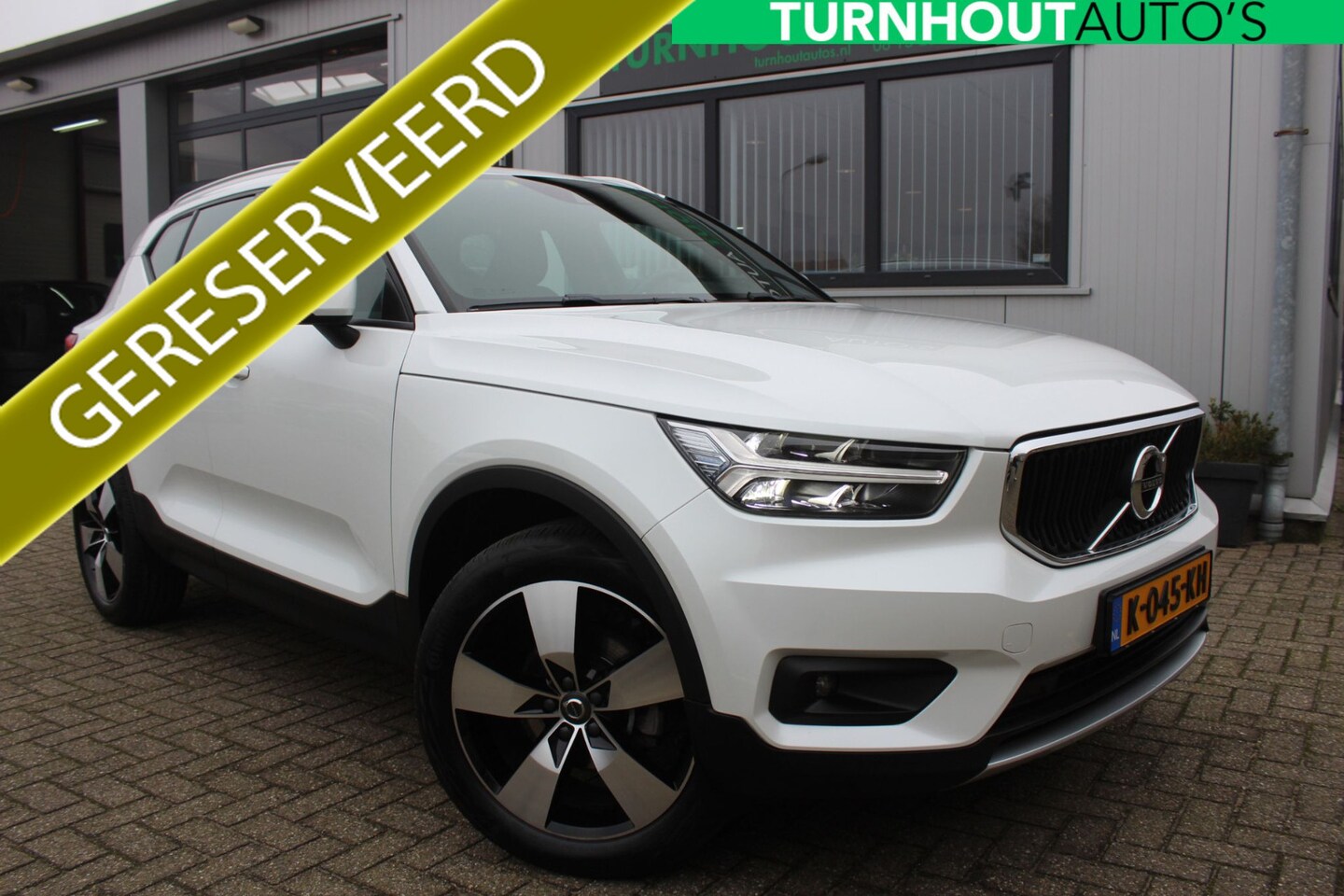 Volvo XC40 - 1.5 T2 Business Pro Climate pack | Adaptive cr. | Keyless | Trekhaak - AutoWereld.nl