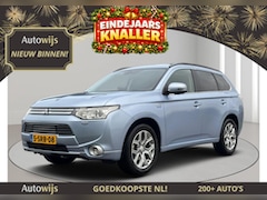 Mitsubishi Outlander - 2.0 PHEV instyle+|PANO|LEDER|CAMERA|TREKHAAK|NAVI|GOED ONDERHOUDEN
