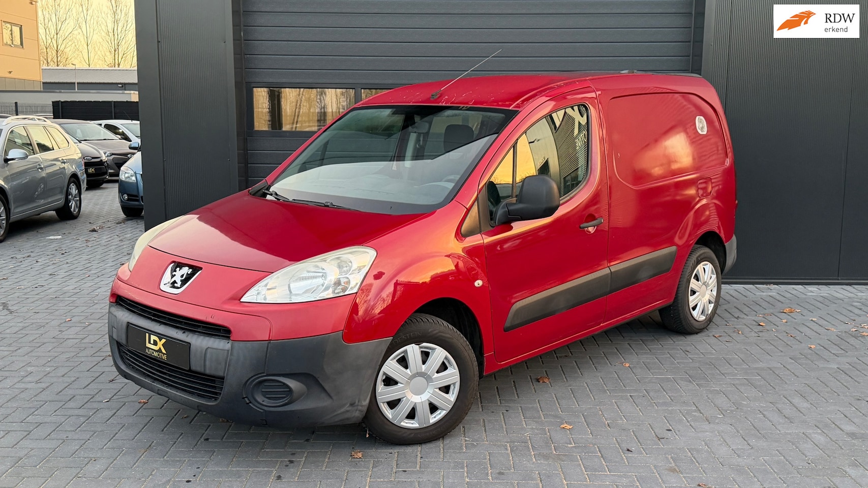 Peugeot Partner - 120 1.6-16V L1 XR 120 1.6-16V L1 XR - AutoWereld.nl