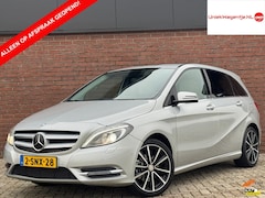 Mercedes-Benz B-klasse - 180 AMBITION | NL-AUTO | TREKHAAK