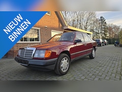 Mercedes-Benz 200-500 (W124) - 200 Hele mooie originele MB 200 Automaat, wordt nog belastingvrij Tuv tot 09-2027