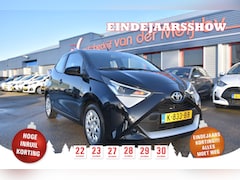 Toyota Aygo - 1.0 VVT-i x-play , AIRCO , A UITRIJ CAM , NAVI VIA APP , EL VOOR ,