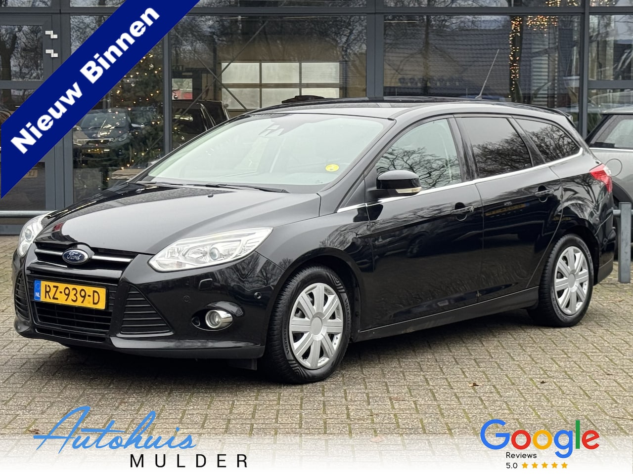 Ford Focus Wagon - 2.0 TDCI Titanium Navigatie/Stoelverwarming/Trekhaak/Cruise - AutoWereld.nl