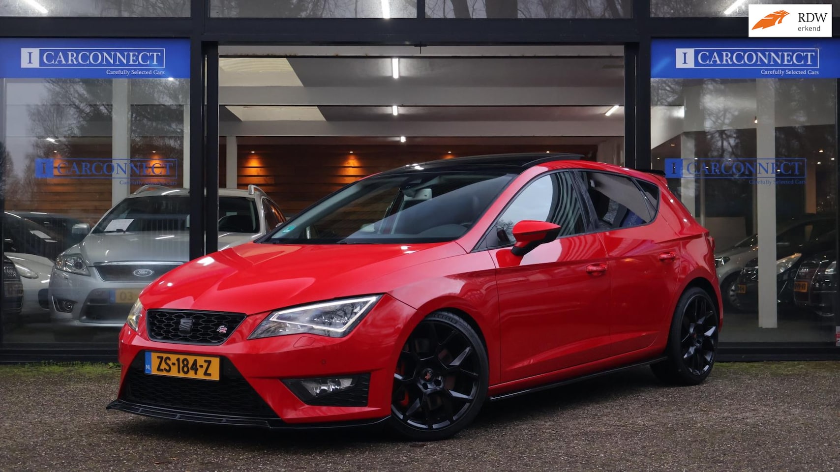 SEAT Leon - 2.0 TDI FR 220pk|Stage1|Pano|Leder|Vol! - AutoWereld.nl