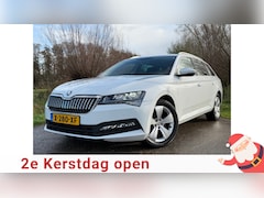 Skoda Superb Combi - 1.5 TSI ACT Business Edition / Automaat / Navigatie / Camera / Cruise Control /