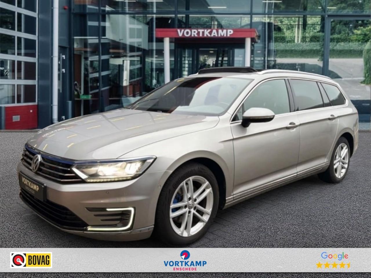 Volkswagen Passat Variant - 1.4 TSI GTE DSG PANO.DAK/TREKHAAK/360CAM/ACC/CARPLAY - AutoWereld.nl