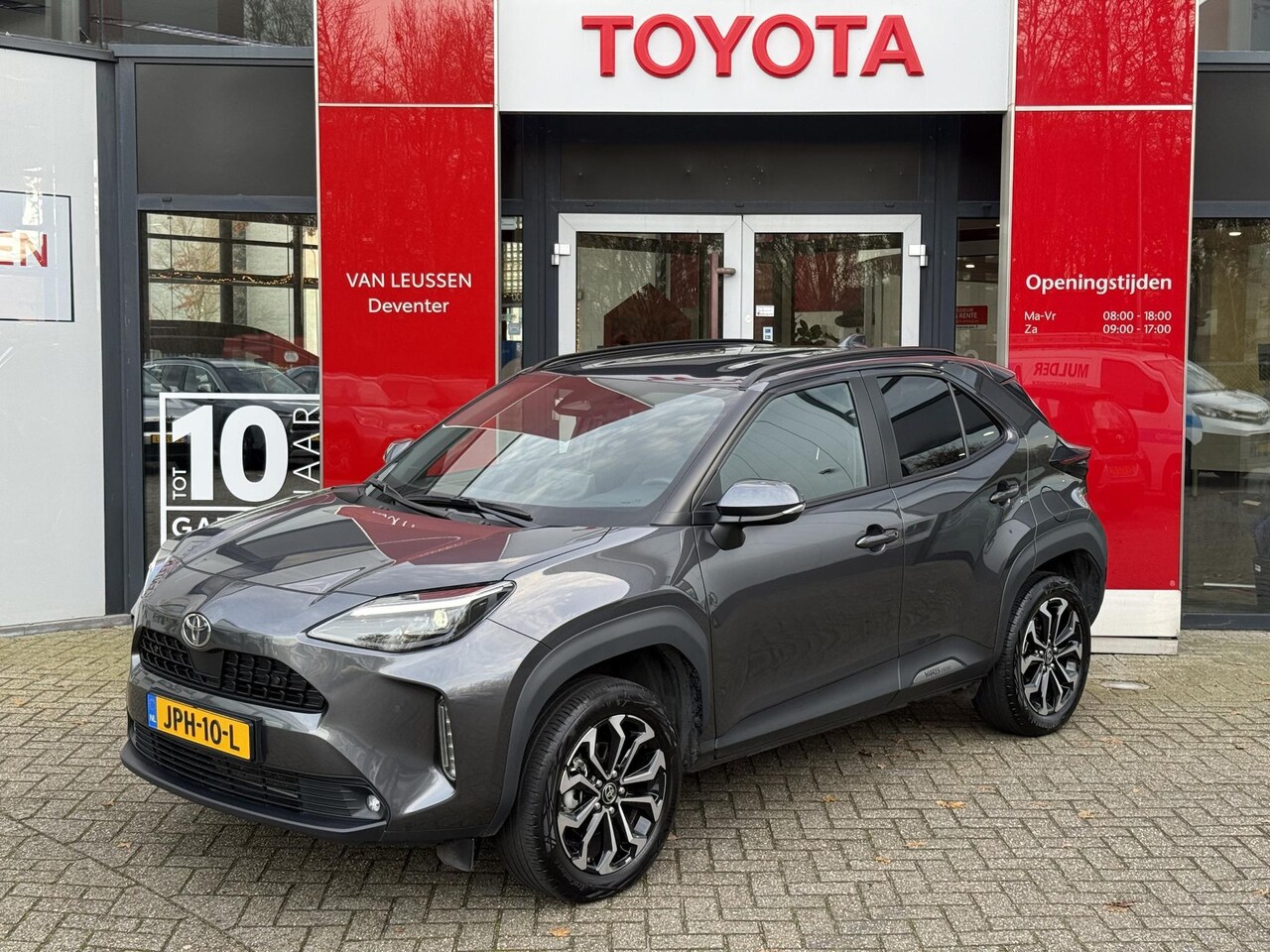 Toyota Yaris Cross - 1.5 Hybrid 115 Dynamic APPLE/ANDROID STOEL/STUURVERWARMING NAVI AD-CRUISE PRIVACY-GLASS 17 - AutoWereld.nl