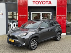 Toyota Yaris Cross - 1.5 Hybrid 115 Dynamic APPLE/ANDROID STOEL/STUURVERWARMING NAVI AD-CRUISE PRIVACY-GLASS 17
