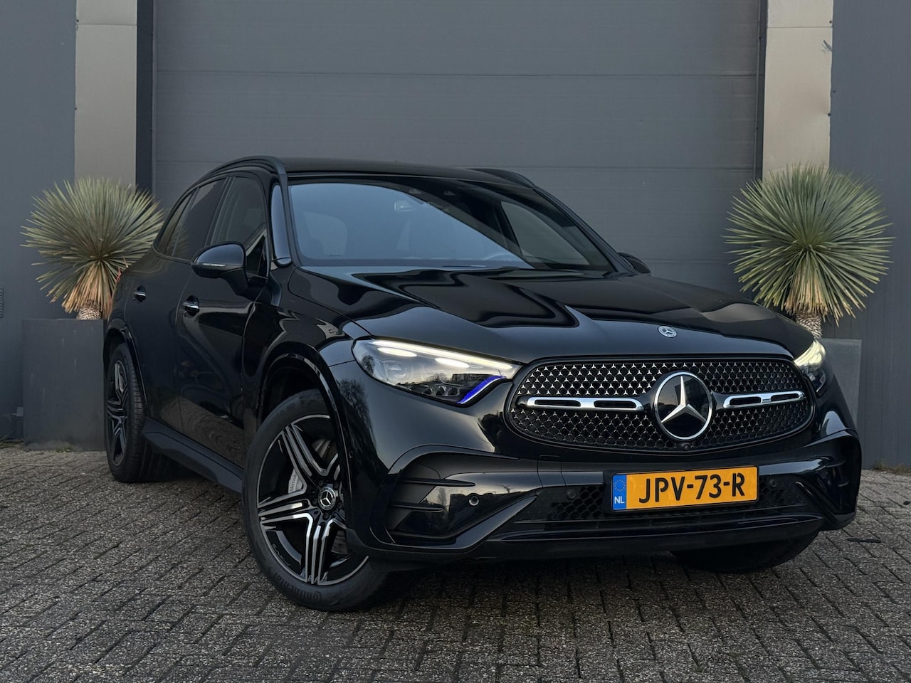 Mercedes-Benz GLC-klasse - 300 4MATIC AMG Pano/360/Distronic/Keyless/HeadUp - AutoWereld.nl