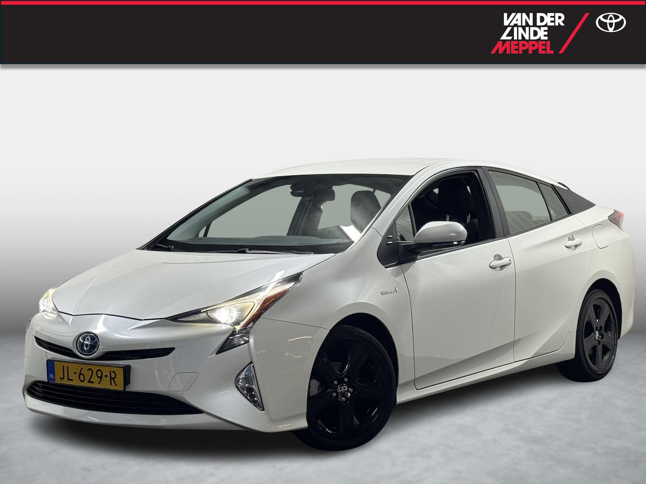 Toyota Prius - 1.8 First Edition HUD Dode Hoek Navi NL - AutoWereld.nl