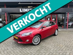 Ford Focus - 1.6 TI-VCT First Edition Climate/Cruise/St.verwarming/El.ramen/Trekhaak/Lmv/Nap/Apk
