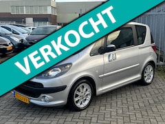 Peugeot 1007 - 1.4 Sporty UNIEK KMST 44.000NAP Airco ECC l Trekhaak l Elek deuren l LMV l Elek pakket TOP