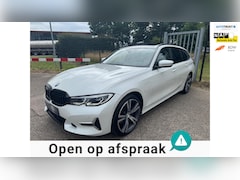 BMW 3-serie Touring - 330e xDrive High Executive Laser Pano 360Cam MEGA VOL